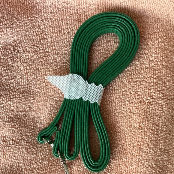 $25 K. Carroll Crossbody Bag. Vegan Leather. RFID protected. Kelly Green. New - Picture 6 of 8